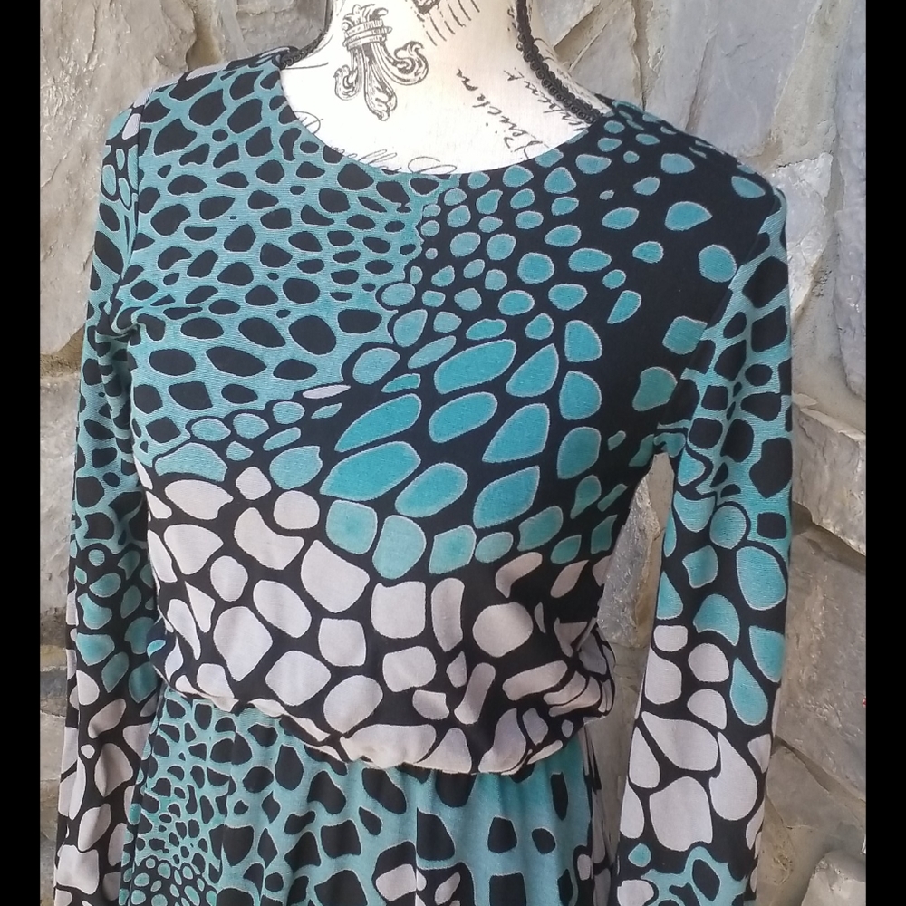 Edit Dress - image 2